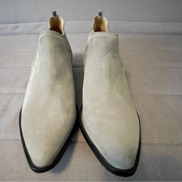 Schutz Jacqueline Western Ankle Booties Mouse Grey Sz 11 - Picture 2 of 8